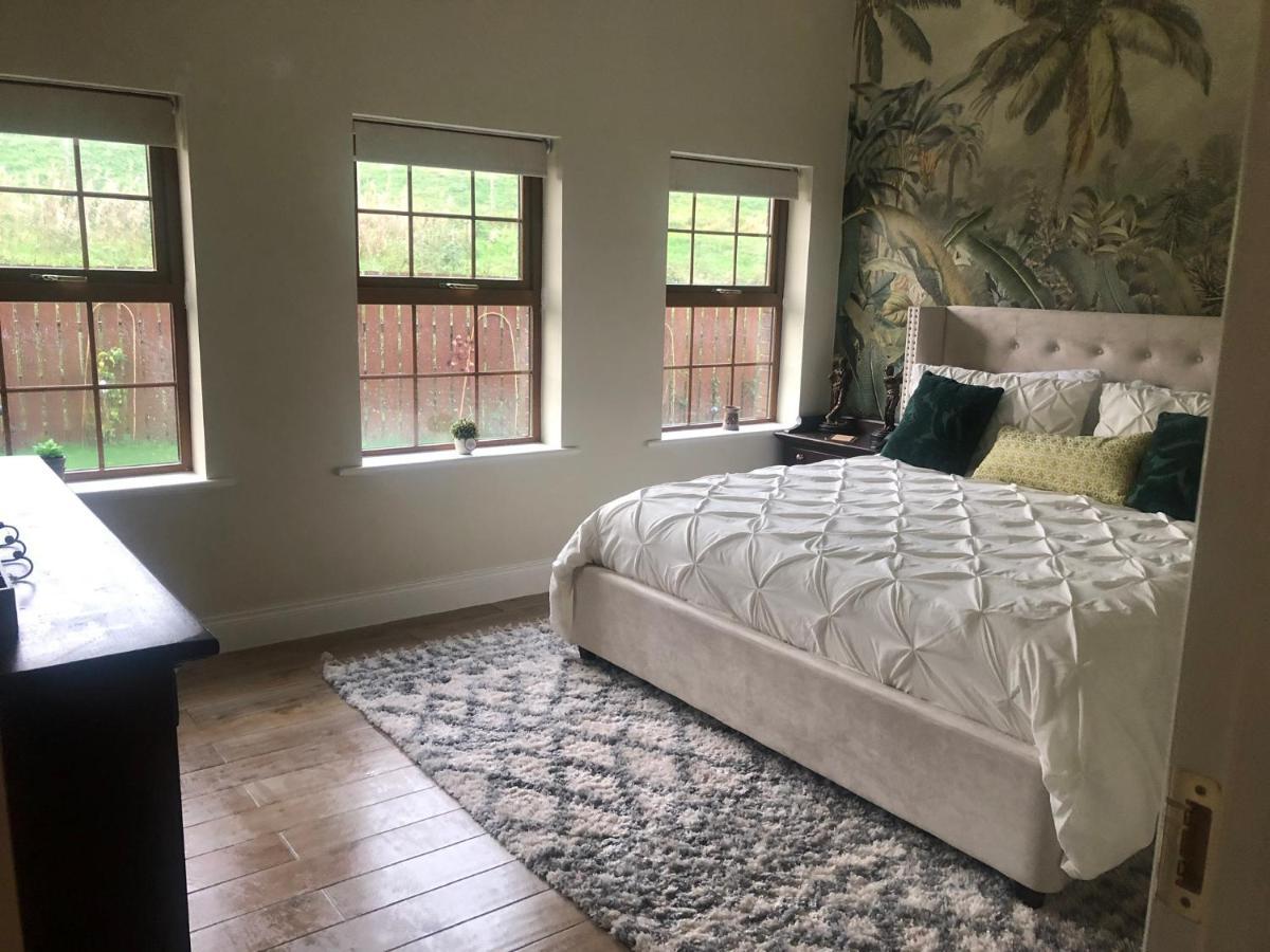 The Fairways, Castleblayney Bed and Breakfast Buitenkant foto
